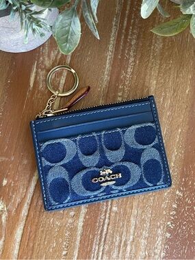 Coach Denim Signature Zip Card Case Keyring Blue Jacquard ID Wallet